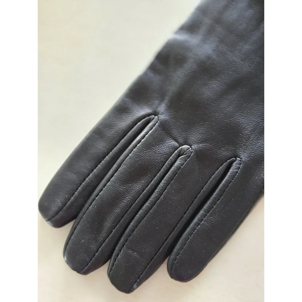 NWT Black Leather Gloves Lined Size M Women's Bow Gift Soft White House Market